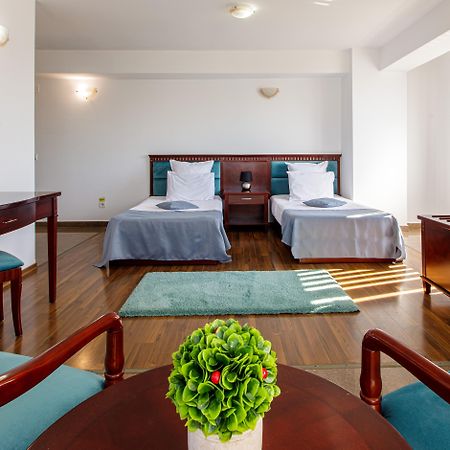 Lira Pacific Aparthotel Κονστάντζα Εξωτερικό φωτογραφία