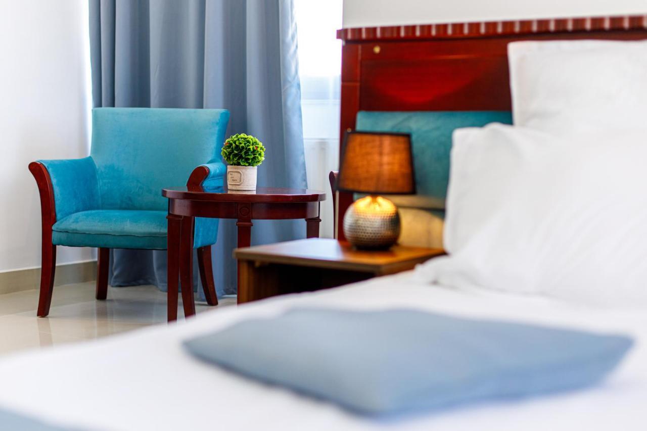 Lira Pacific Aparthotel Κονστάντζα Εξωτερικό φωτογραφία