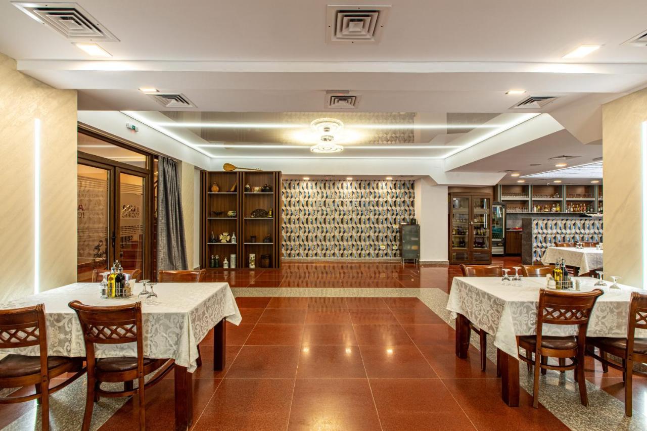 Lira Pacific Aparthotel Κονστάντζα Εξωτερικό φωτογραφία