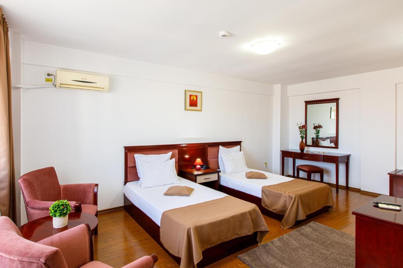 Lira Pacific Aparthotel Κονστάντζα Εξωτερικό φωτογραφία
