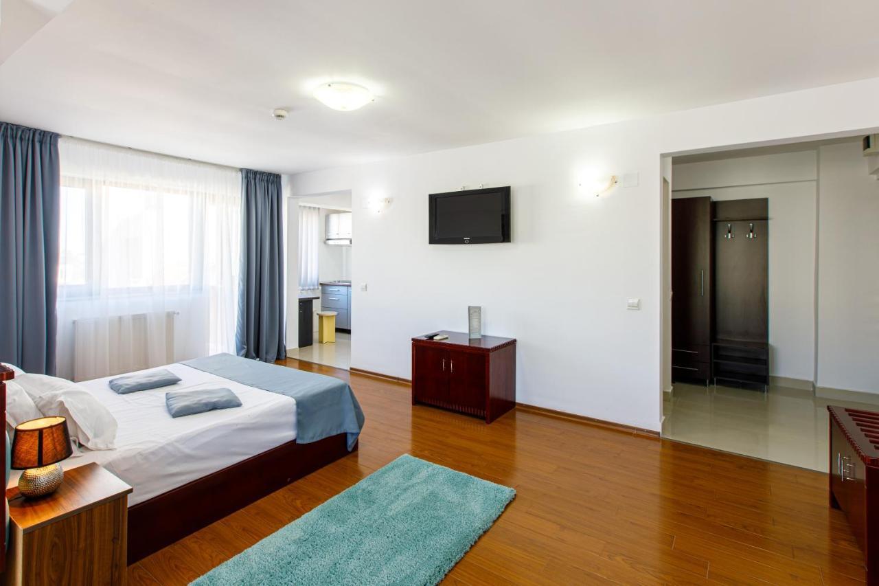 Lira Pacific Aparthotel Κονστάντζα Εξωτερικό φωτογραφία